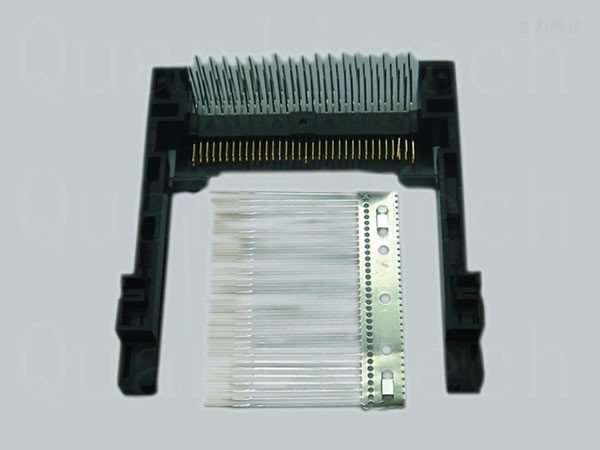 CF5.0自动插端装扣机样品